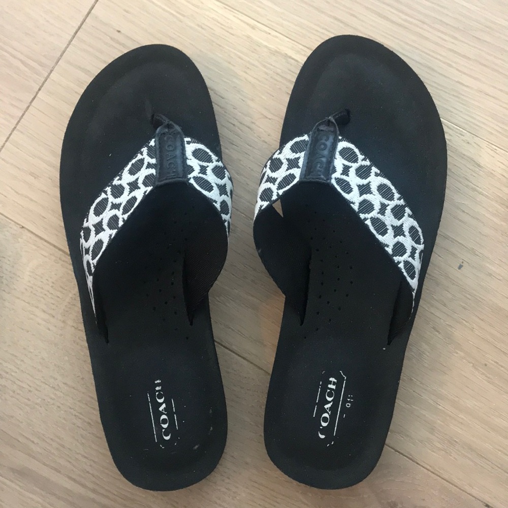 Coach flip flops